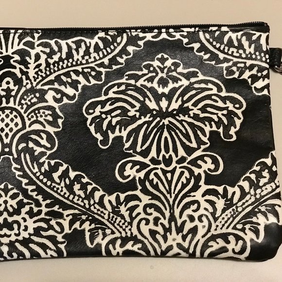 Black Leather Wristlet with Damask Floral Pattern - Picture 3 of 5